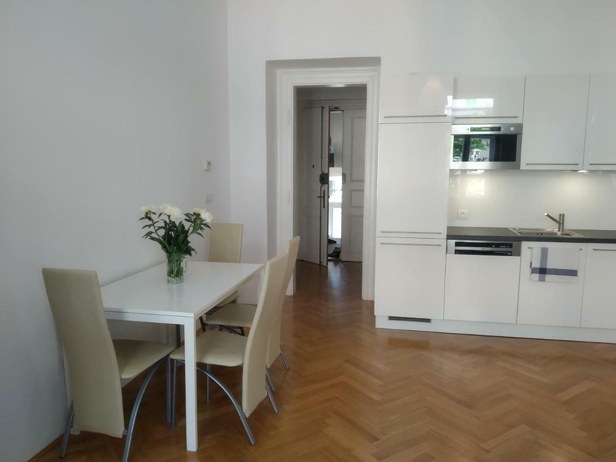 Prague Saints Apartments Kültér fotó